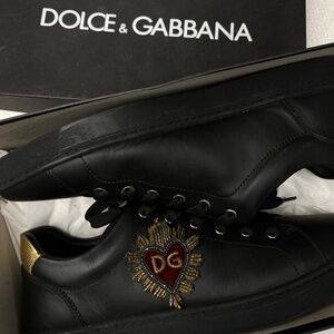 Dolce Gabbana Men's Bold Heart Leather Sneakers
